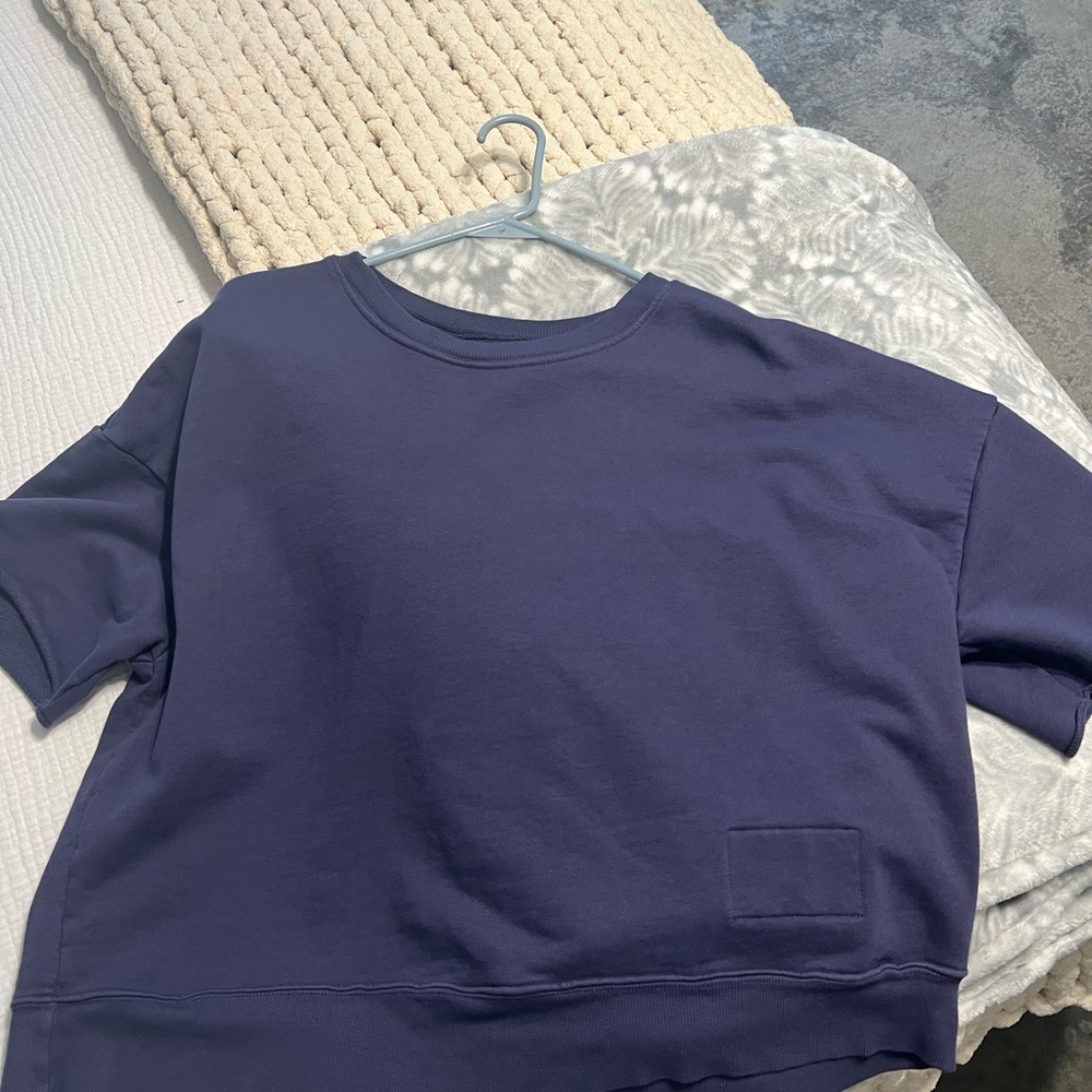 Daily Drills Cropped Sleeve Crew- Navy (XS/S)